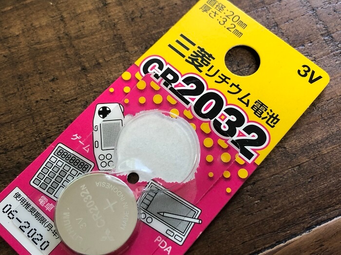 ボタン電池 CR2032